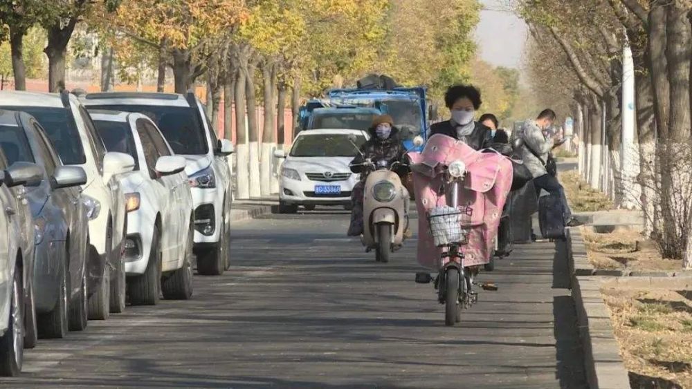 定了！在天津騎乘電動車不戴頭盔，罰！下月執(zhí)行！