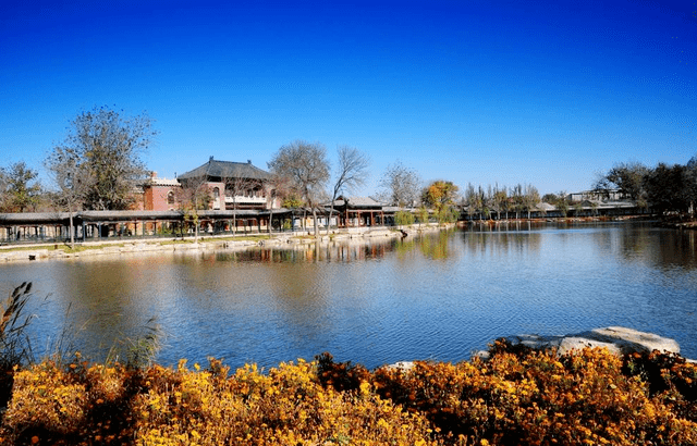 天津一公園，可乘電梯俯瞰景色，門票免費，被稱“小圓明園”