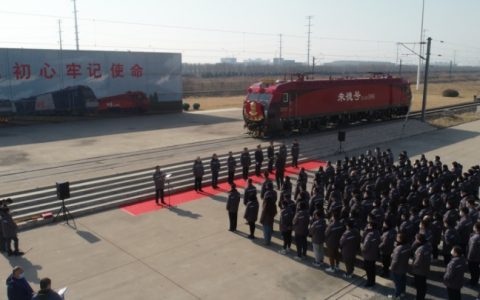 74歲“朱德號(hào)”機(jī)車(chē)在津修竣出廠，將投入至北京春運(yùn)