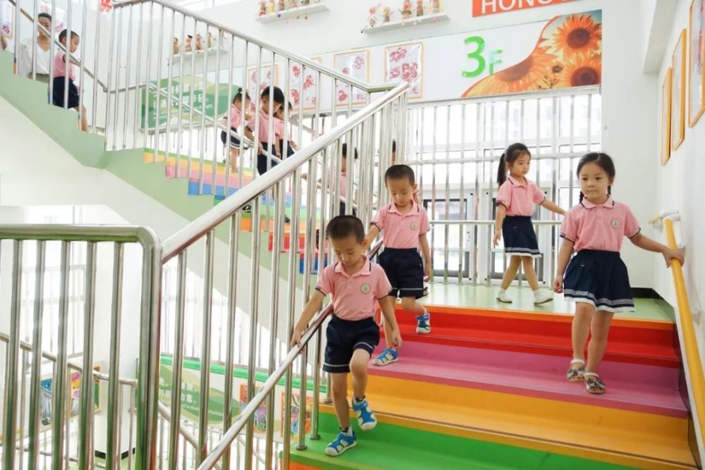 “職”等你來！天津西青這個鎮(zhèn)2家公立幼兒園需要“園丁”