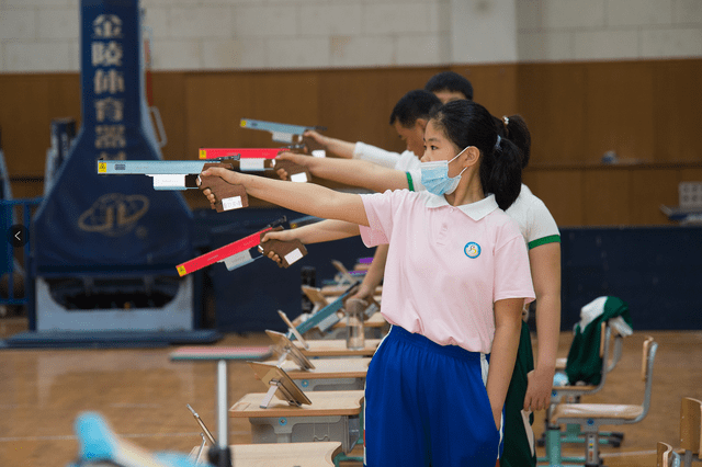 奔跑吧少年2021世界“愛眼日”激光槍射擊體驗(yàn)賽圓滿結(jié)束！