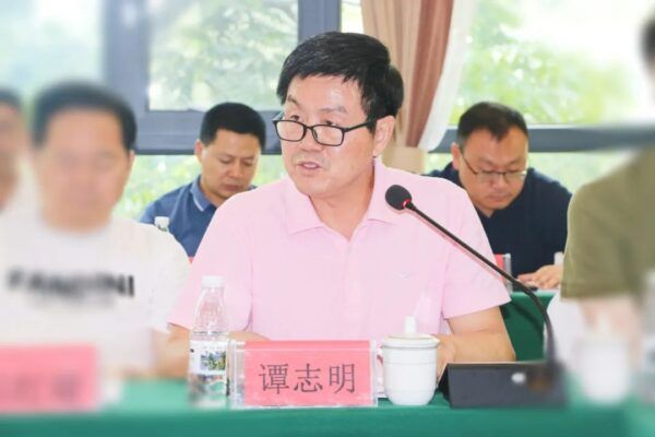 楚商入黔共話發(fā)展——全國楚商秘書長聯(lián)席會議在興義召開